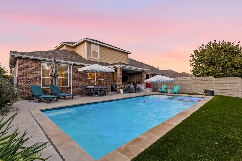 1725 Kaiser Cove Argyle, TX 76226