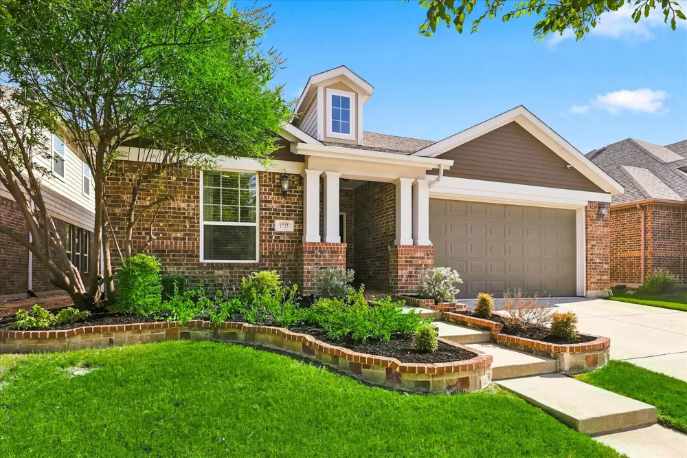 1725 Kaiser Cove Argyle, TX 76226