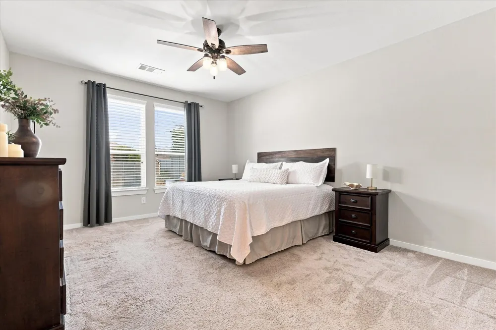 1725 Kaiser Cove Argyle, TX 76226