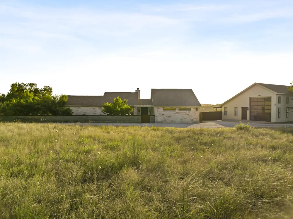 1300 Skyline Ridge Lookout Wimberley, TX 78676