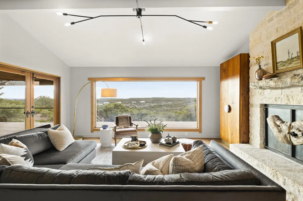1300 Skyline Ridge Lookout Wimberley, TX 78676