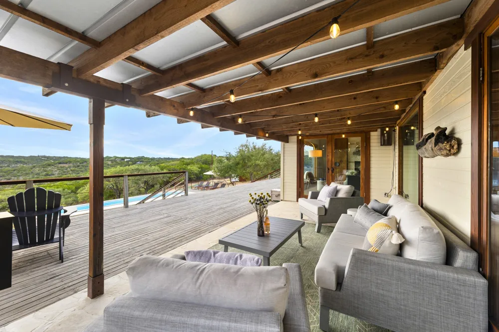 1300 Skyline Ridge Lookout Wimberley, TX 78676