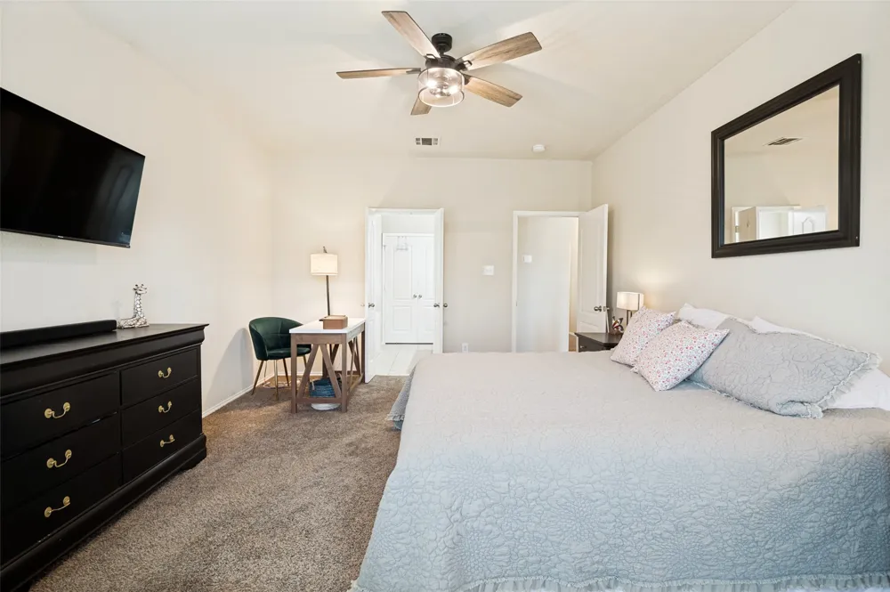 702 Champlain Court Midlothian, TX 76065