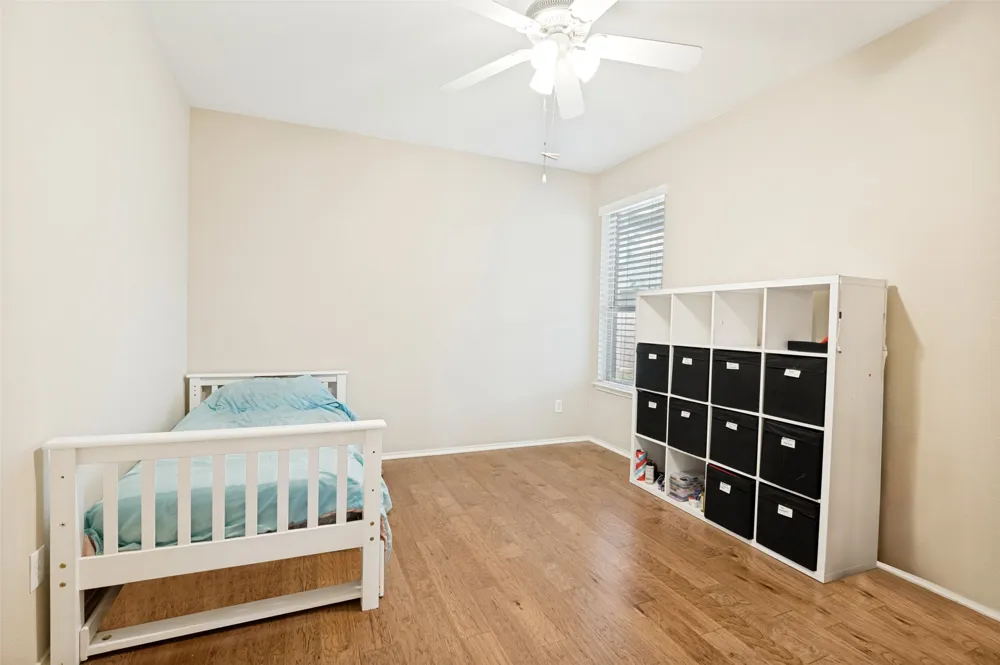 702 Champlain Court Midlothian, TX 76065