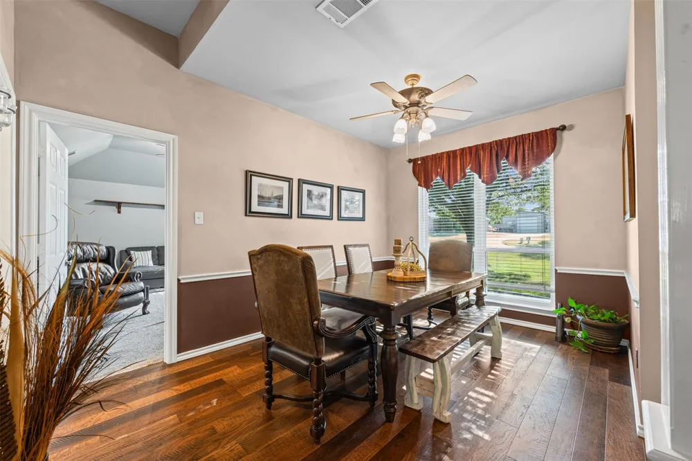 4430 Jakes Way Midlothian, TX 76065