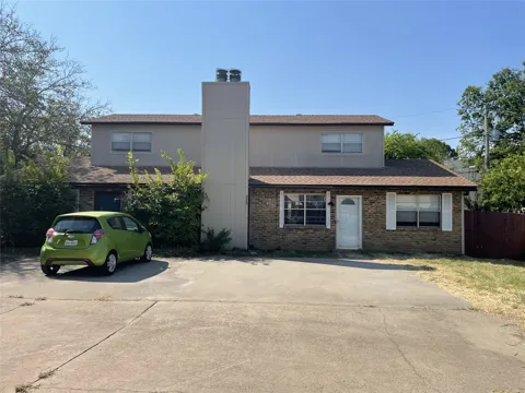 529 E Norwood Circle