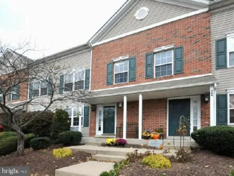 803 PURPLE MARTIN COURT #211