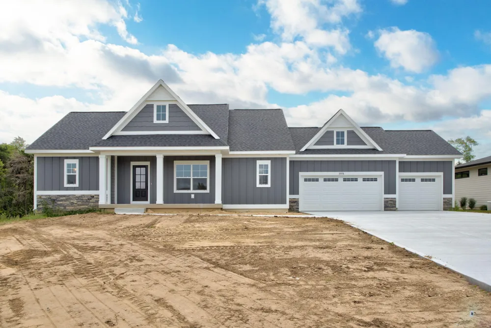 2975 Colfax Street Fennville, MI 49408
