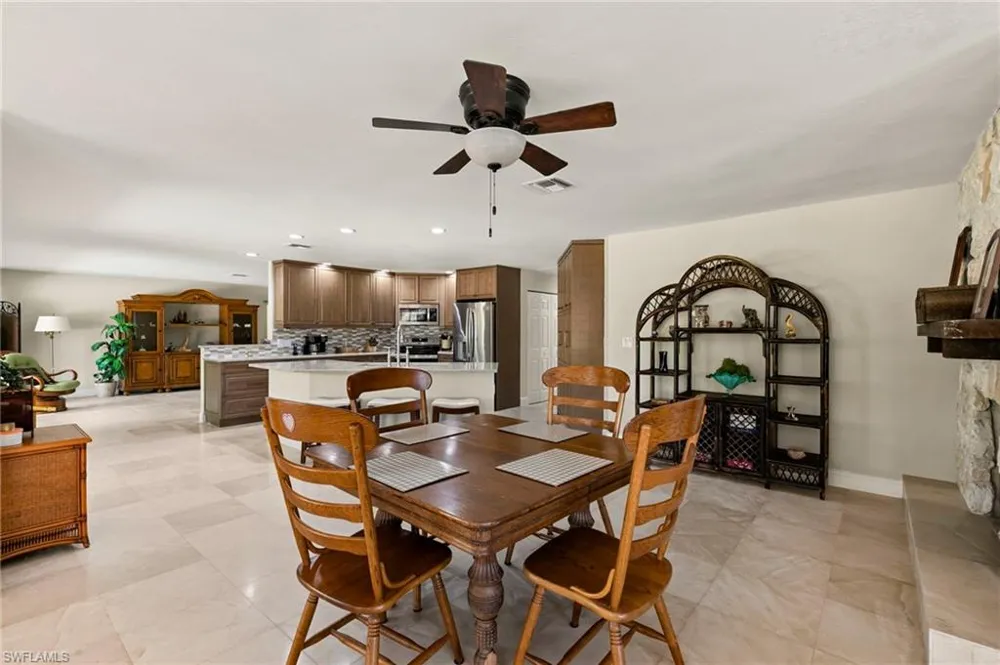 27565 Imperial Shores Boulevard Bonita Springs, FL 34134