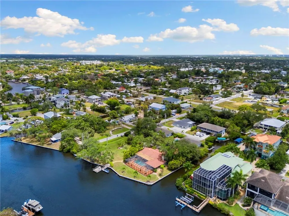 27565 Imperial Shores Boulevard Bonita Springs, FL 34134
