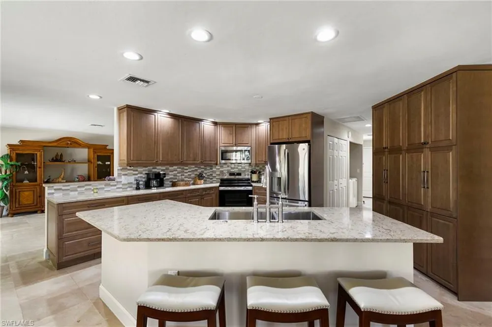 27565 Imperial Shores Boulevard Bonita Springs, FL 34134