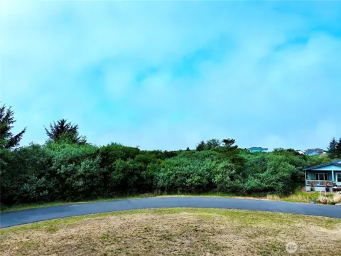 125 Beachwood Loop SE