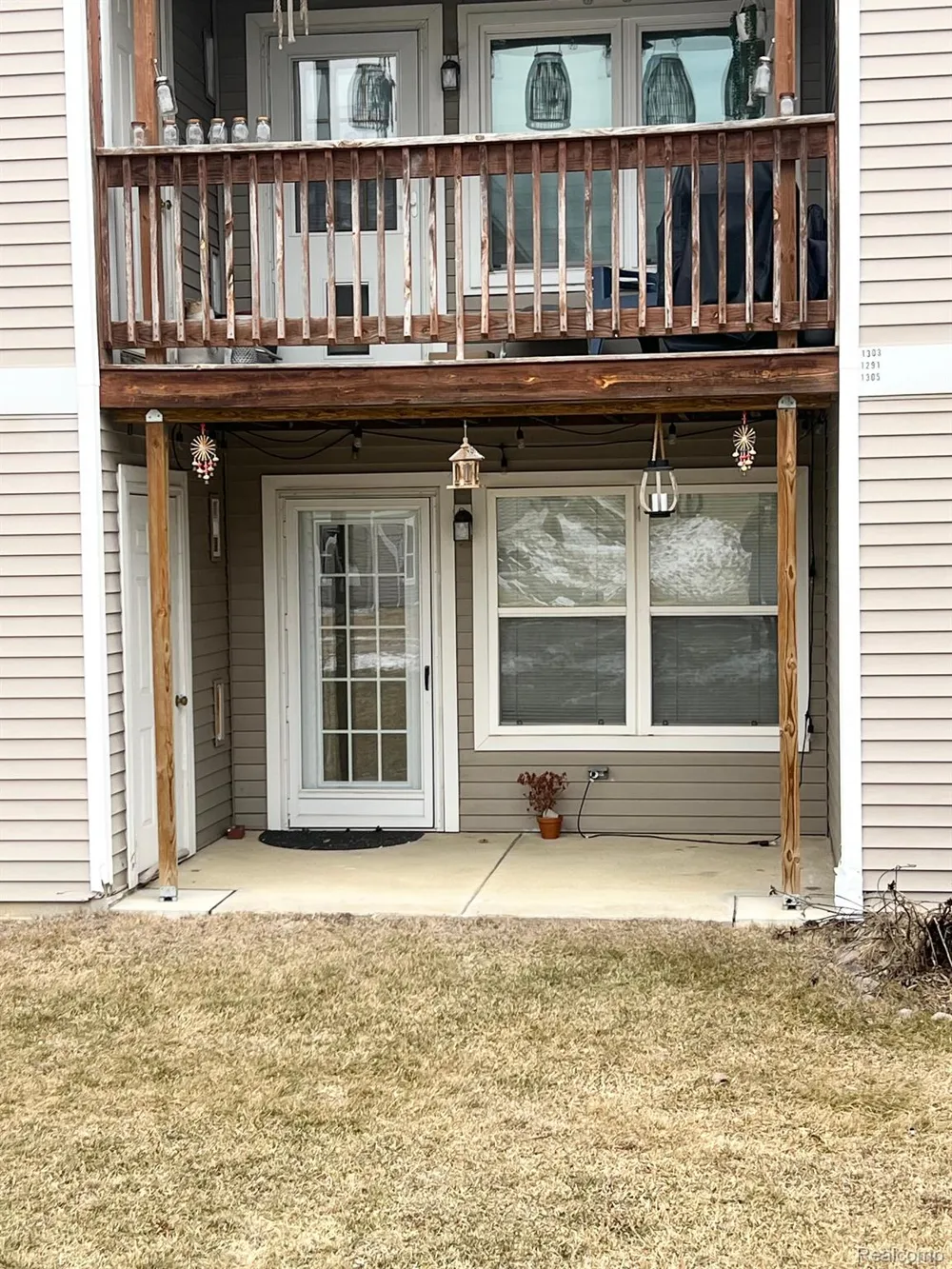 1336 HEATHERWOOD LANE Pittsfield Charter Township, MI 48108