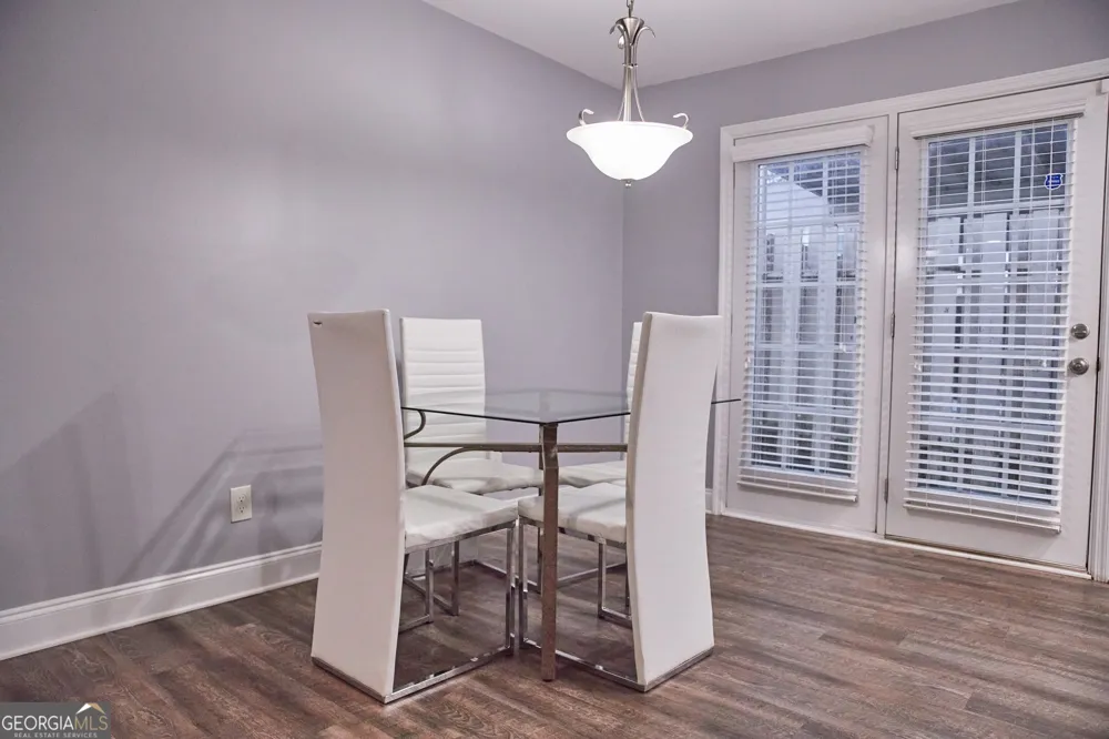 248 Mill Creek PL Roswell, GA 30076