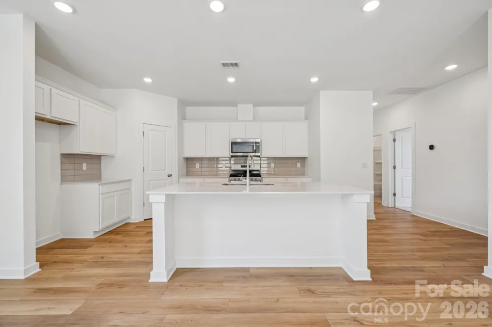 8067 Midas Lane Locust, NC 28097