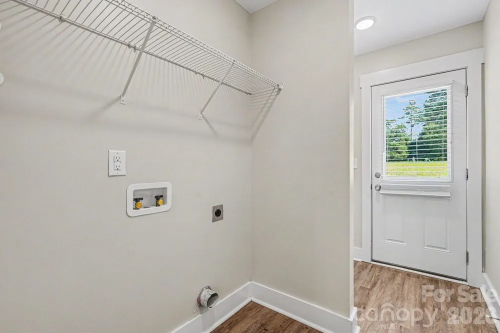 9015 Reid Street Mount Pleasant, NC 28124