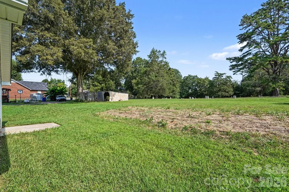 9015 Reid Street Mount Pleasant, NC 28124