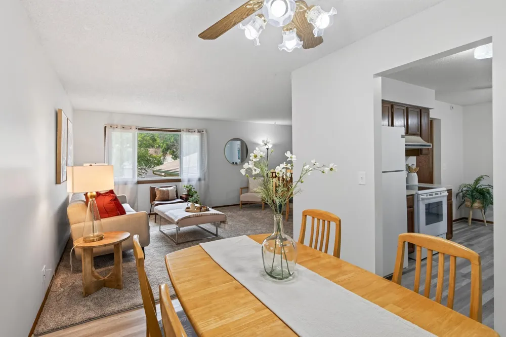 10665 Hummingbird Street NW Coon Rapids, MN 55433