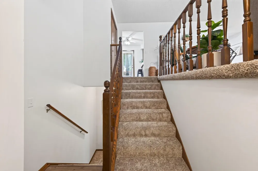 10665 Hummingbird Street NW Coon Rapids, MN 55433