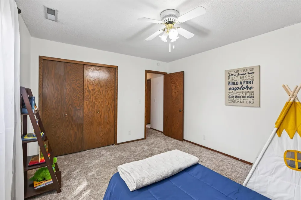 10665 Hummingbird Street NW Coon Rapids, MN 55433