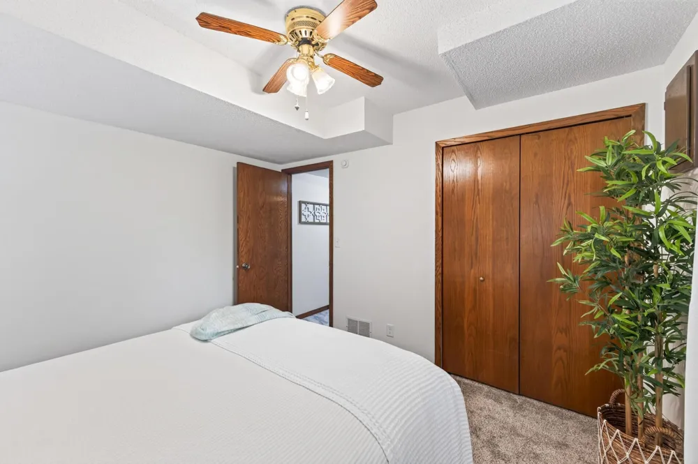 10665 Hummingbird Street NW Coon Rapids, MN 55433