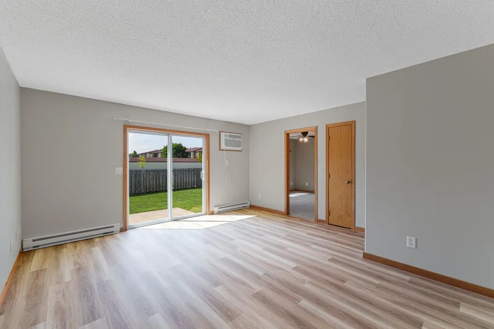 2017 32nd Avenue S Fargo, ND 58103