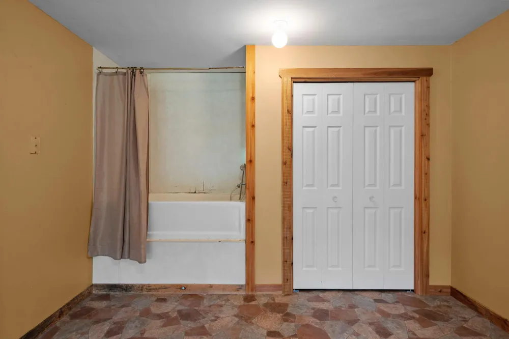 N6690 870th Street River Falls, WI 54022