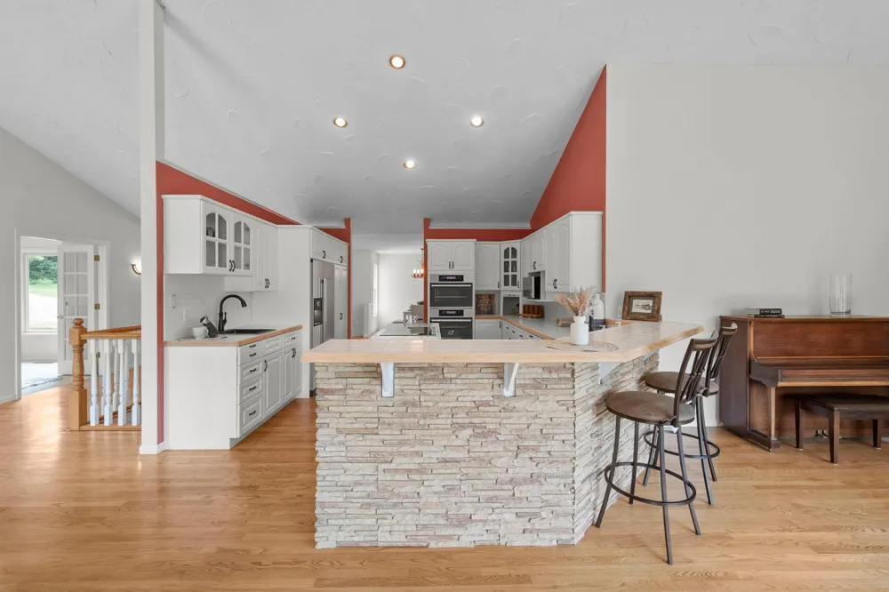 N6690 870th Street River Falls, WI 54022