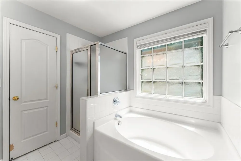 446 Sandtrap Lane Buford, GA 30518