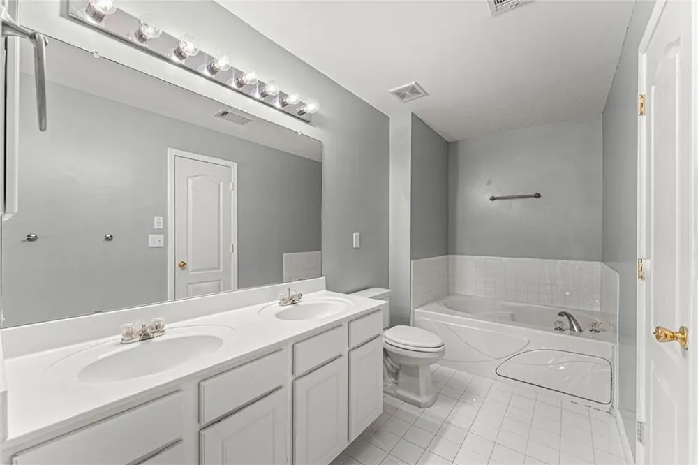 446 Sandtrap Lane Buford, GA 30518