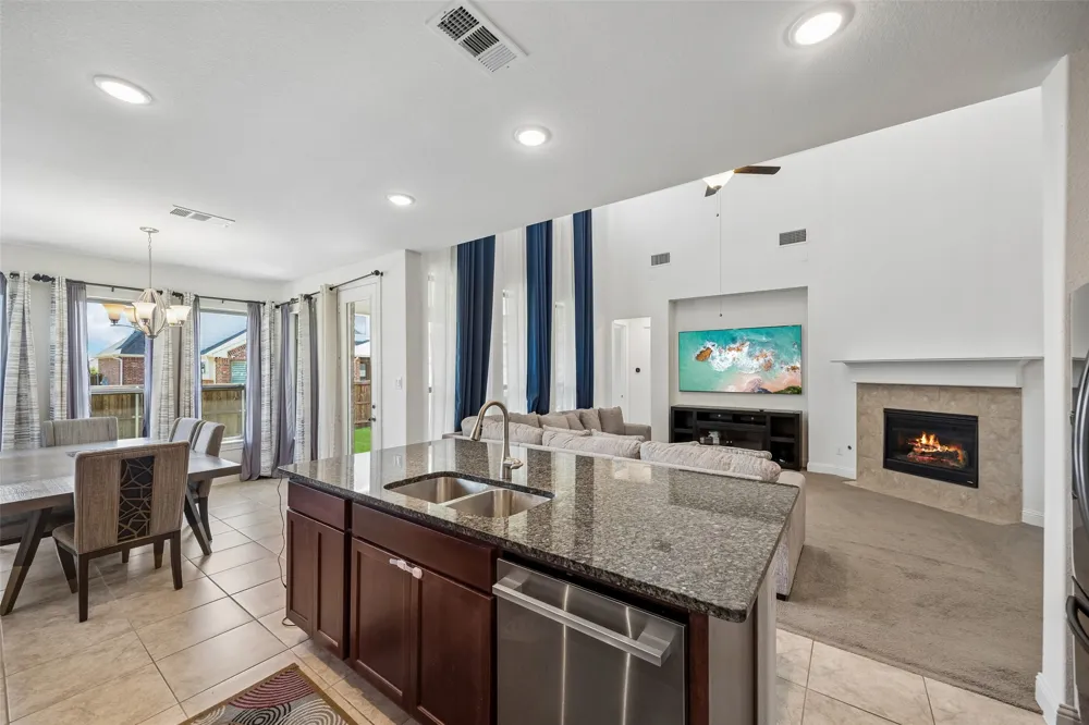 1804 Landing Street Mansfield, TX 76063