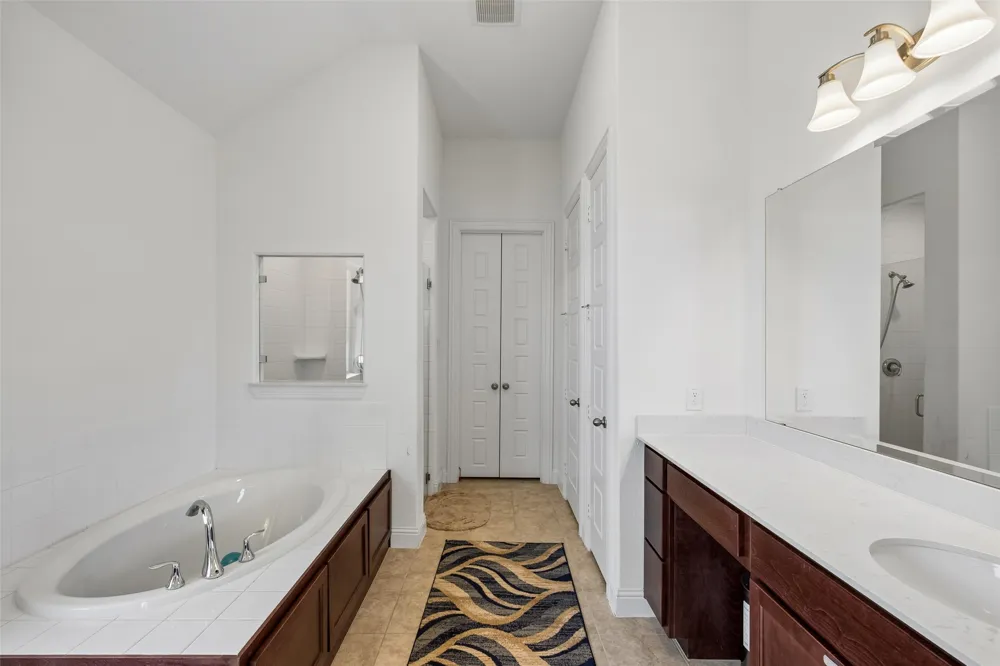 1804 Landing Street Mansfield, TX 76063