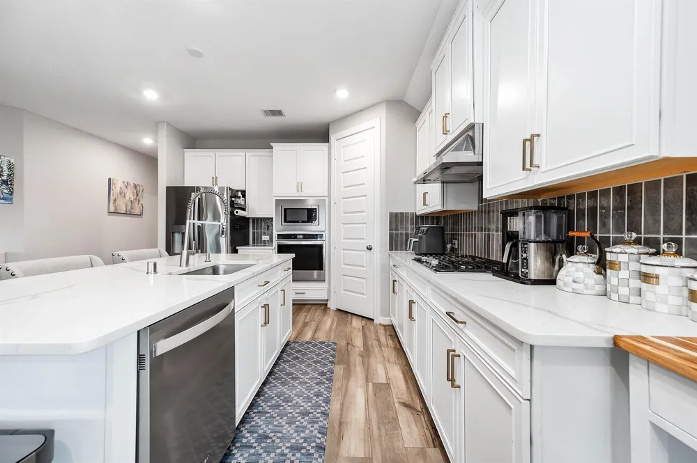 2710 Summer Indigo Trail Pearland, TX 77089