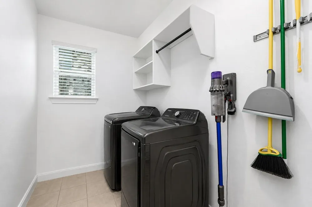 2710 Summer Indigo Trail Pearland, TX 77089