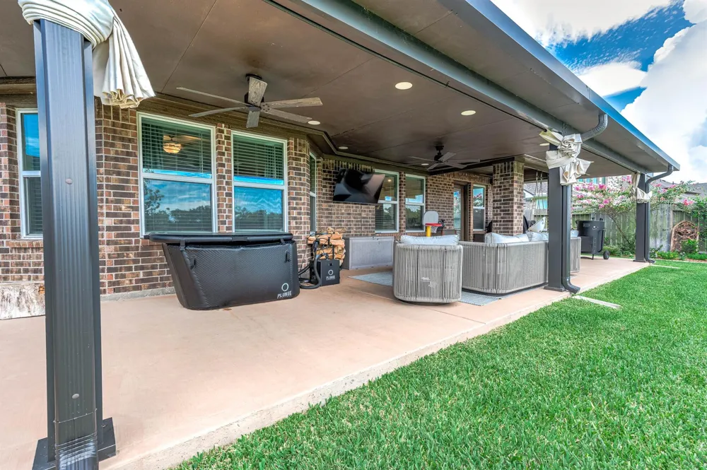 2710 Summer Indigo Trail Pearland, TX 77089