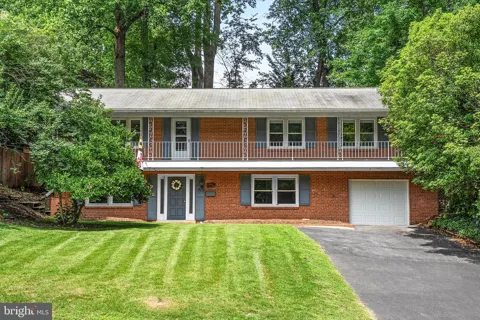 1213 DALE DRIVE