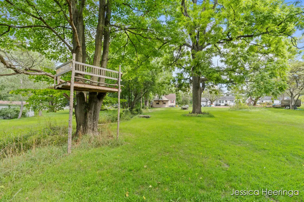 475 Northland Court NE Rockford, MI 49341
