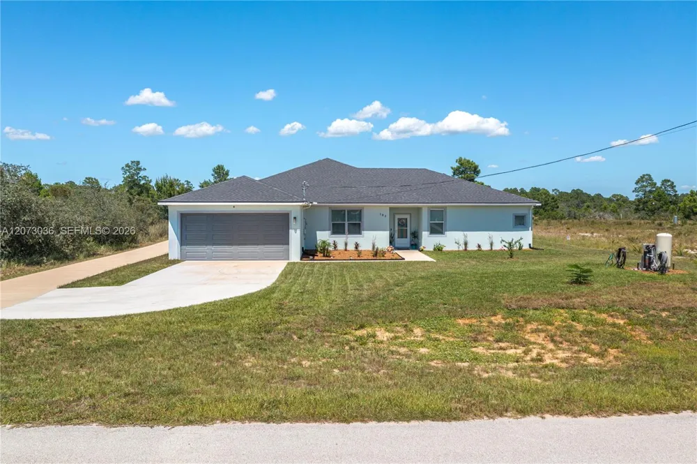 182 Woodstork Way Frostproof, FL 33843