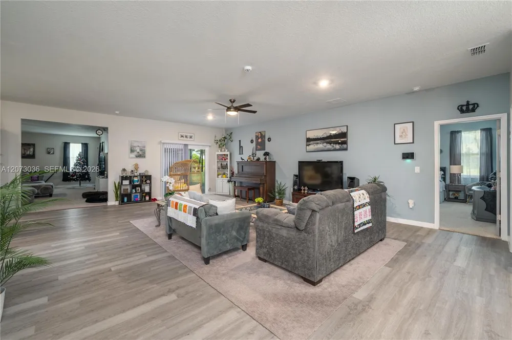 182 Woodstork Way Frostproof, FL 33843
