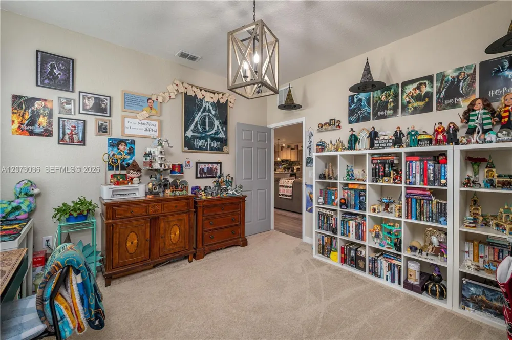 182 Woodstork Way Frostproof, FL 33843