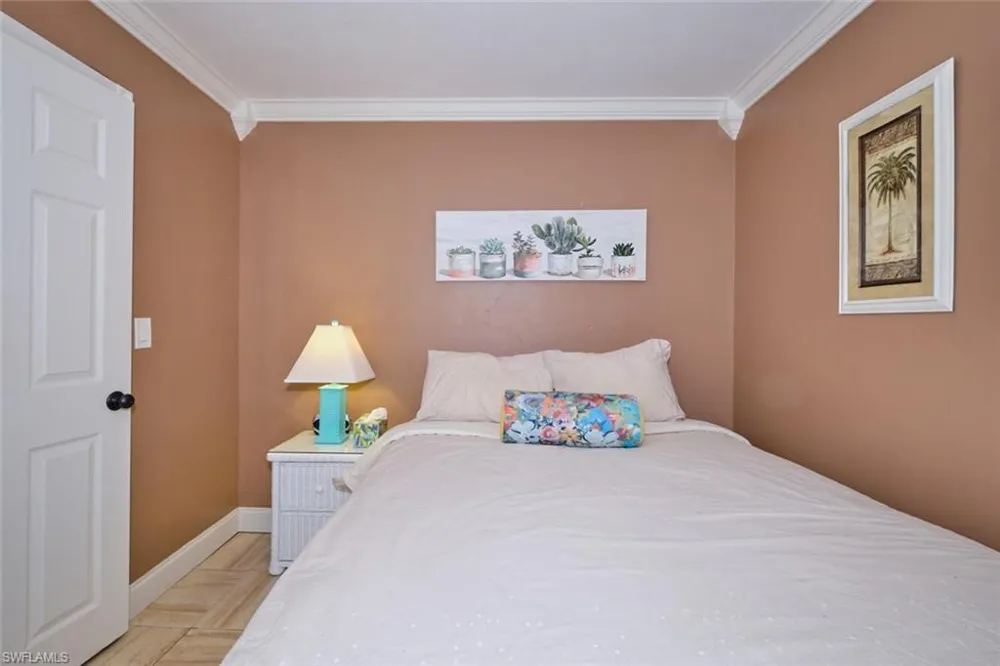 4707 SE 5th Avenue #102 Cape Coral, FL 33904