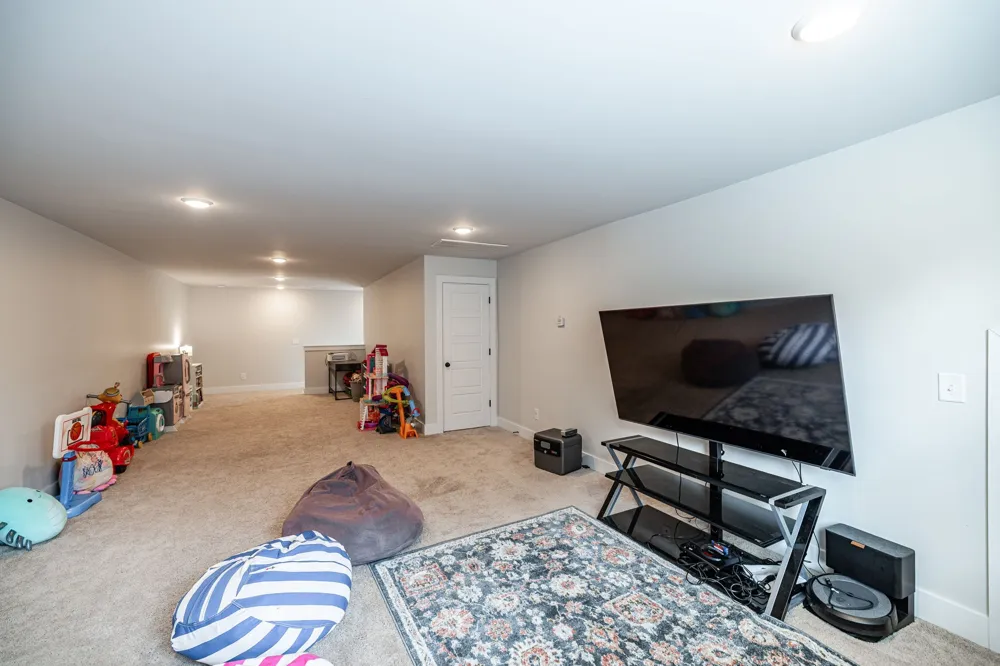241 Griffin Ln Gallatin, TN 37066