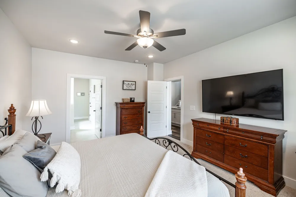 241 Griffin Ln Gallatin, TN 37066