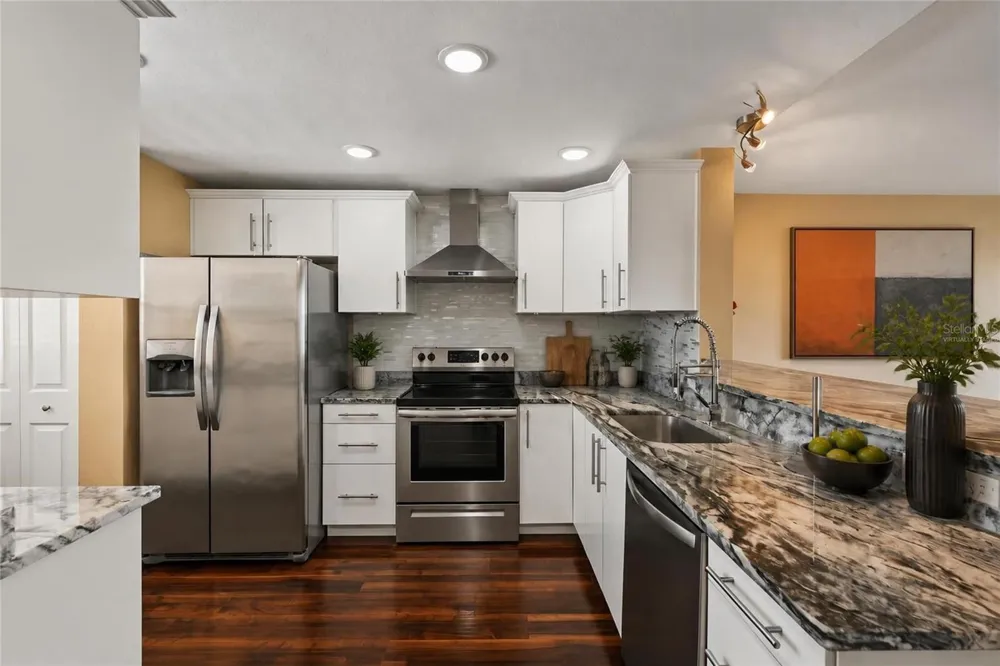 900 COVE CAY DRIVE #2B Clearwater, FL 33760