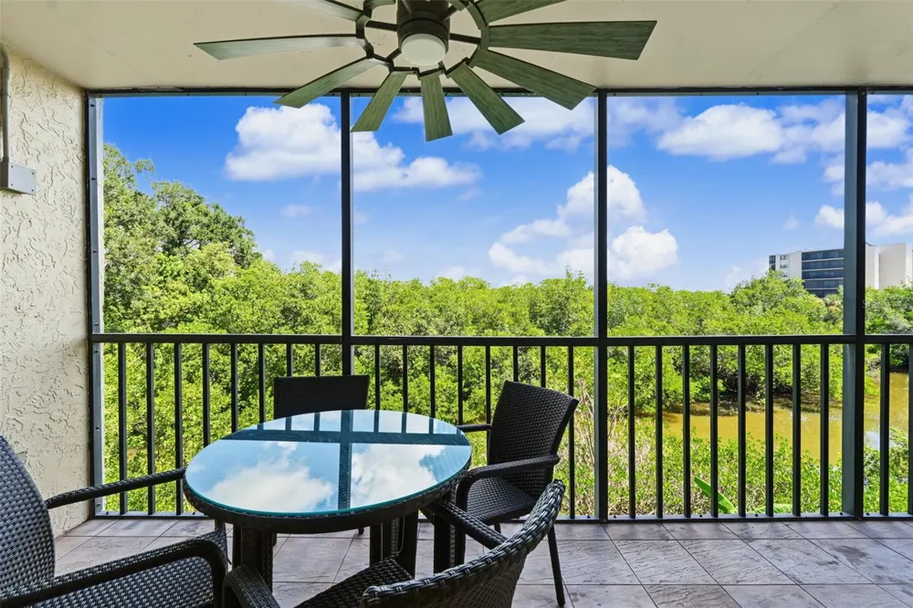 900 COVE CAY DRIVE #2B Clearwater, FL 33760