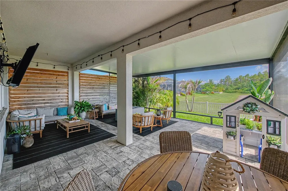19308 BREYNIA DRIVE Lutz, FL 33558