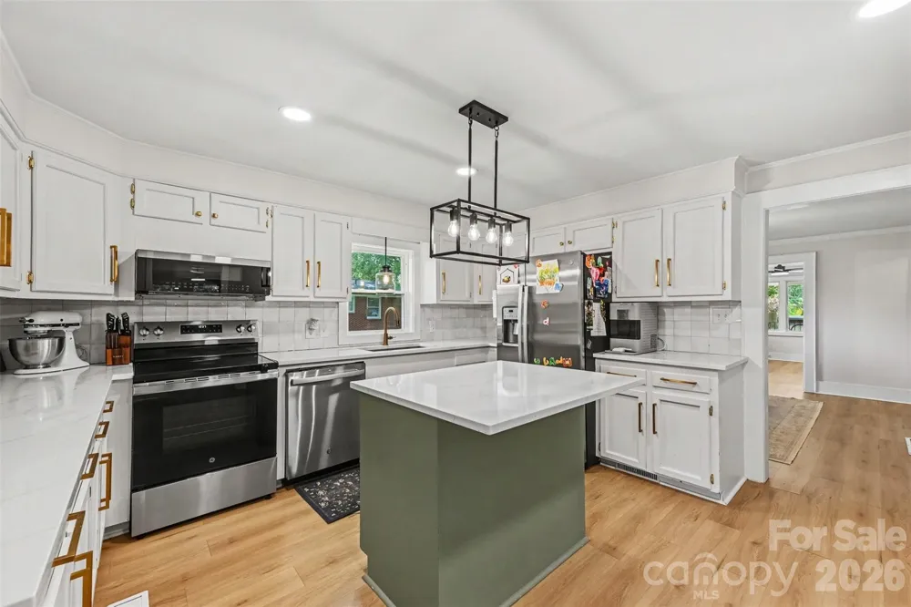 311 Roy Eaker Road Cherryville, NC 28021