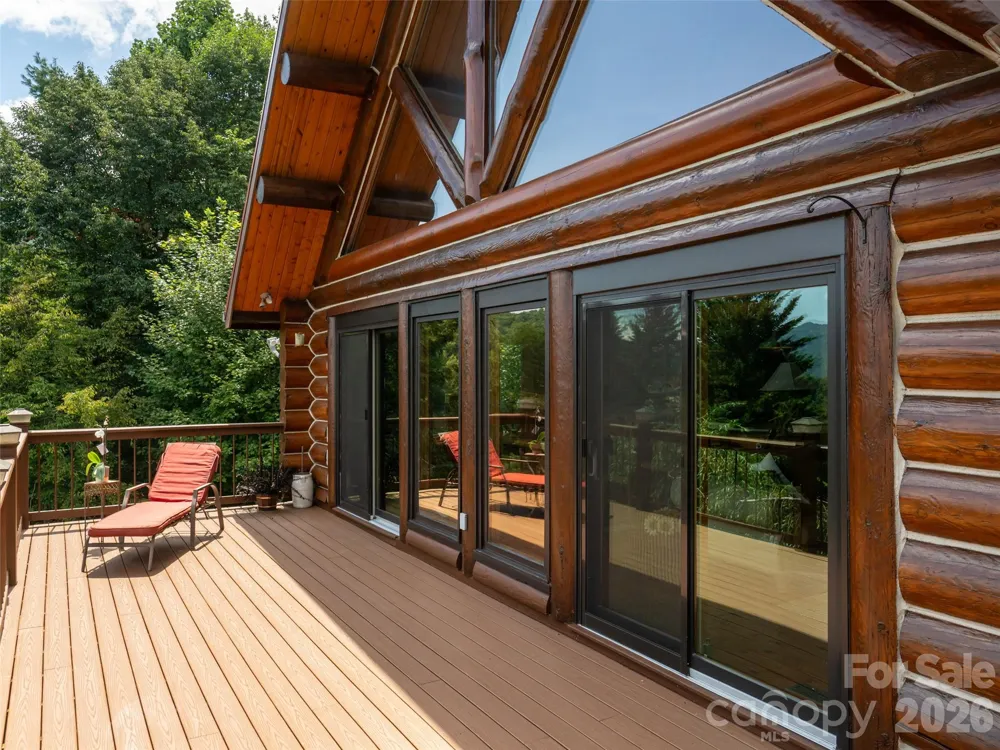 95 Splendor Ridge Waynesville, NC 28785