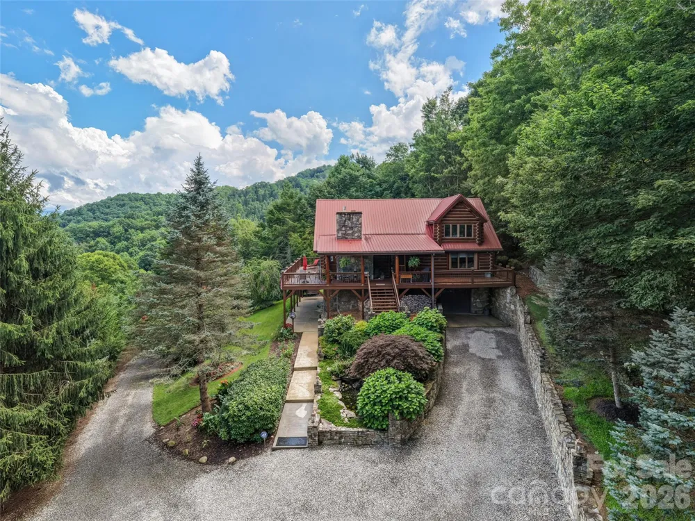95 Splendor Ridge Waynesville, NC 28785