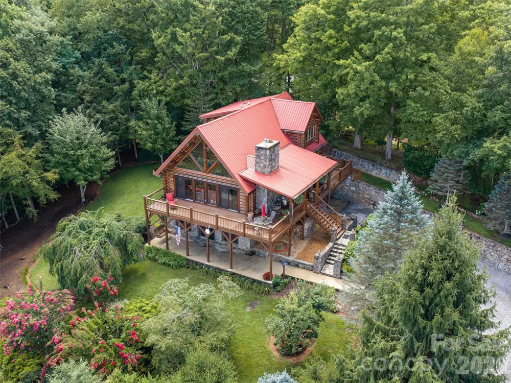 95 Splendor Ridge Waynesville, NC 28785